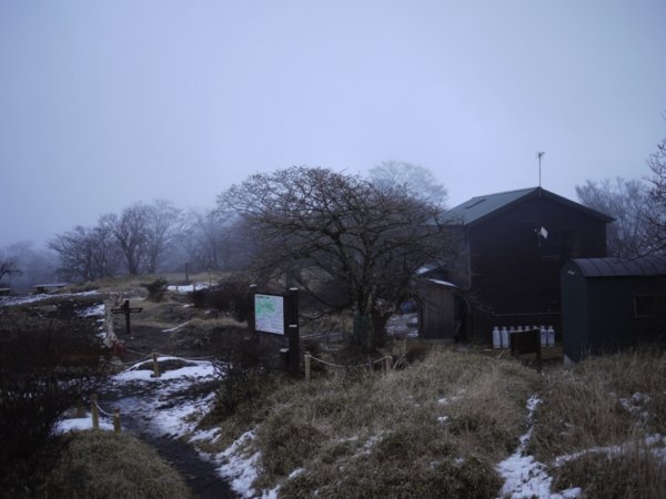 1月の丹沢・塔ノ岳から丹沢山への山行（みやま山荘で１泊）