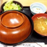 渋谷『鳥竹』の焼き鳥丼の全貌