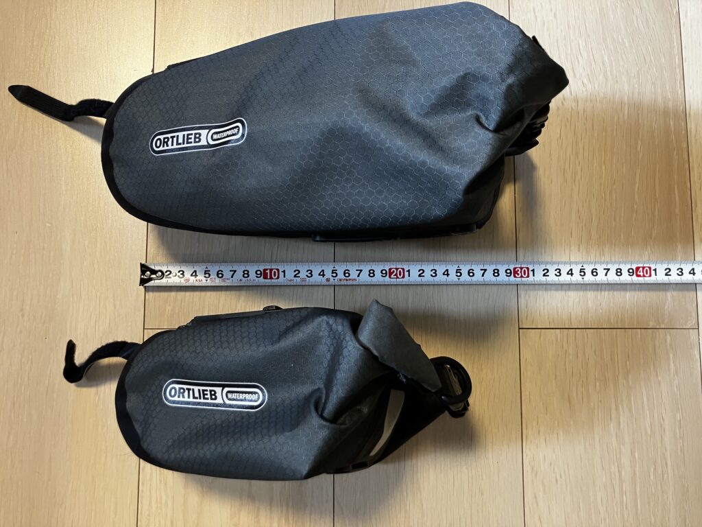 「オルトリーブ サドルバッグ」の1.6Lと4.1L